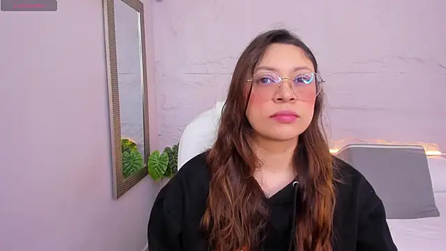 lanna 18  online show from 07-24-26, 11:50