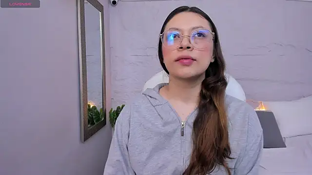 lanna 18  online show from 07-09-26, 11:53