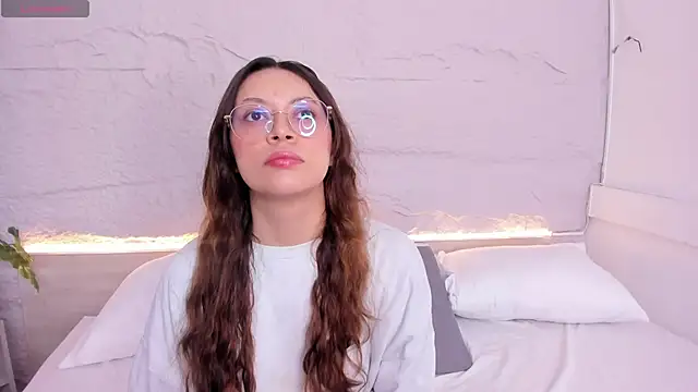 lanna 18  online show from 02-25-26, 11:54