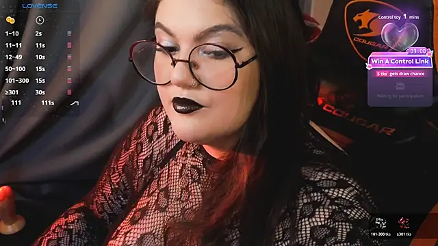PixelMiss online show from 05-23-26, 01:04