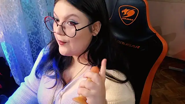 PixelMiss online show from 05-31-26, 01:00