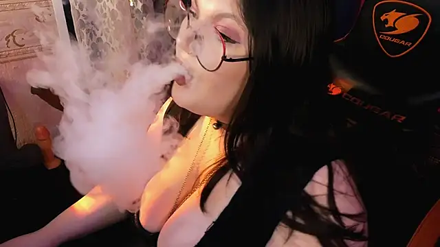 PixelMiss online show from 05-19-26, 11:23