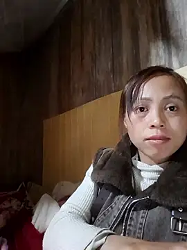 Snapshot of ren1100 chatting on 01-11-26, 04:30 ren1100 online show from 01-11-26, 04:30