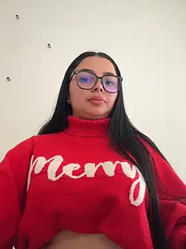 Snapshot of Mia__Bloom chatting on 05-03-26, 04:10 Mia Bloom online show from 05-03-26, 04:10