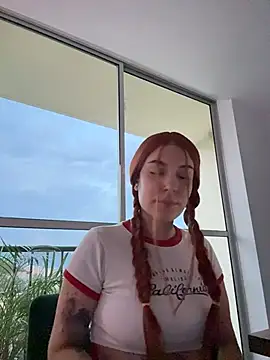 alesziarose  online show from 02-05-26, 11:22