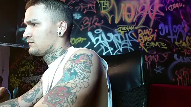 DarkBenito online show from 01-12-26, 02:13