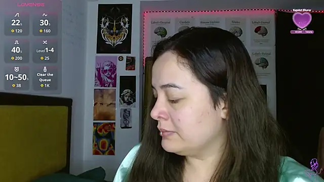 Snapshot of Nova-Satela chatting on 05-11-26, 12:28 Nova-Satela online show from 05-11-26, 12:28