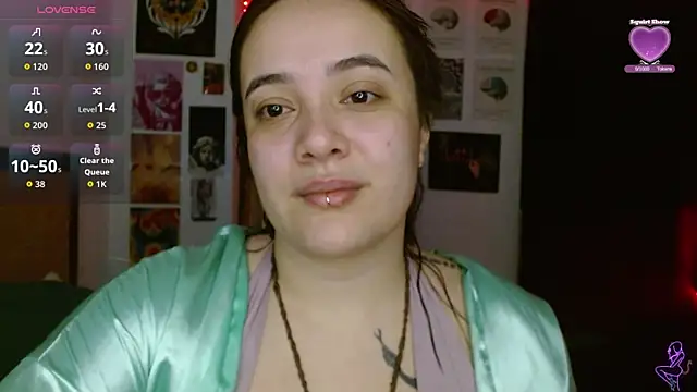 Snapshot of Nova-Satela chatting on 05-08-26, 11:58 Nova-Satela online show from 05-08-26, 11:58