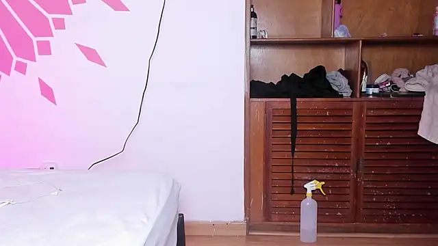 miiaa m1 online show from 04-10-26, 07:10