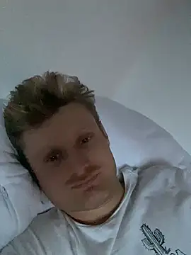 Fitlover1994 online show from 01-13-26, 04:00