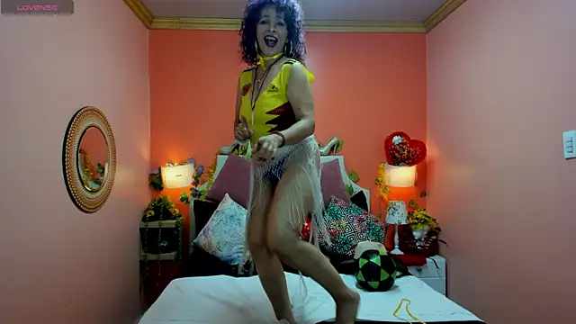 Dalila Najjar  online show from 06-11-26, 02:47