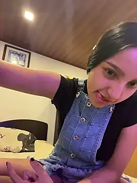 Eve Ritz online show from 04-03-26, 04:52