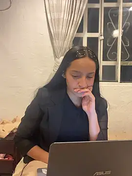 Eve Ritz online show from 02-10-26, 04:11