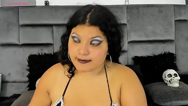 Jessica Beltrann online show from 04-14-26, 07:52