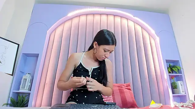 AmberStonne   online show from 03-02-26, 05:08