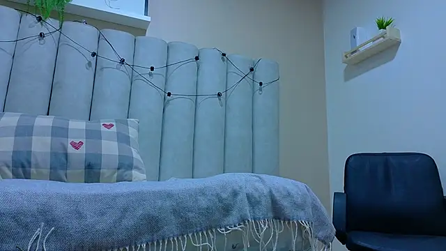 AmberStonne   online show from 03-13-26, 03:00