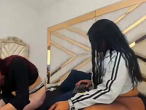 Snapshot of LunaFever69 chatting on 03-30-26, 03:41 LunaFever69 online show from 03-30-26, 03:41