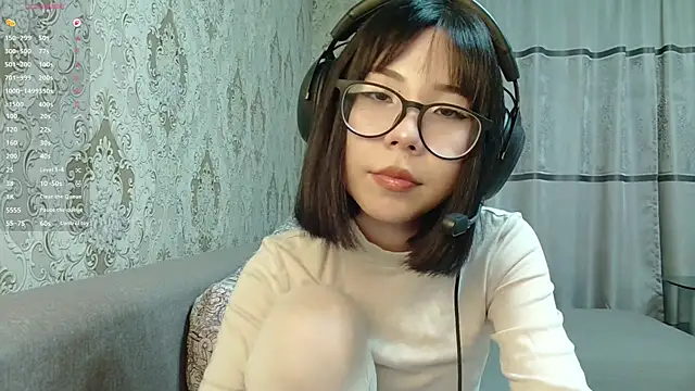 AprilOnilll online show from 04-03-26, 02:01