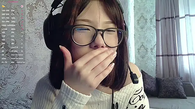 AprilOnilll online show from 04-20-26, 03:09