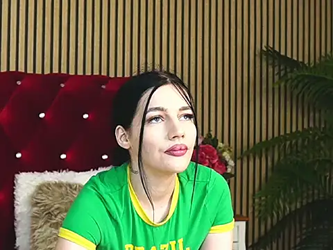 AmberCharm online show from 01-15-26, 06:28