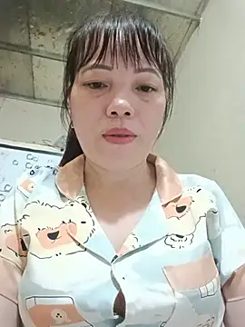 Snapshot of Sana-vn chatting on 07-24-26, 05:31 Sana-vn online show from 07-24-26, 05:31