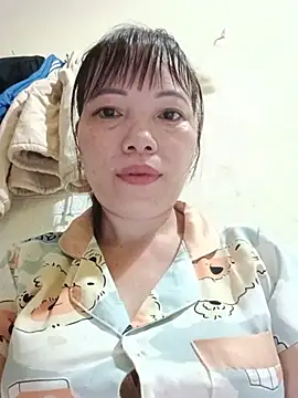 Snapshot of Sana-vn chatting on 06-28-26, 01:01 Sana-vn online show from 06-28-26, 01:01
