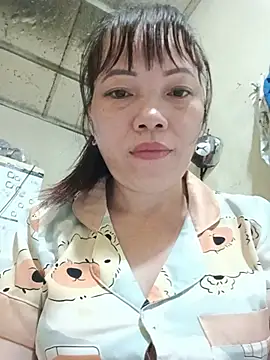 Snapshot of Sana-vn chatting on 07-18-26, 12:41 Sana-vn online show from 07-18-26, 12:41