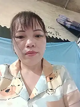 Snapshot of Sana-vn chatting on 05-31-26, 09:37 Sana-vn online show from 05-31-26, 09:37