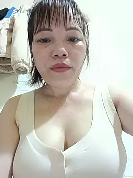 Snapshot of Sana-vn chatting on 06-27-26, 02:06 Sana-vn online show from 06-27-26, 02:06