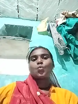 Snapshot of Chanda_hot34 chatting on 05-31-26, 05:19 Chanda hot34 online show from 05-31-26, 05:19