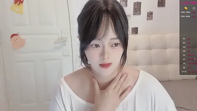 sunny-ly online show from 04-10-26, 06:48