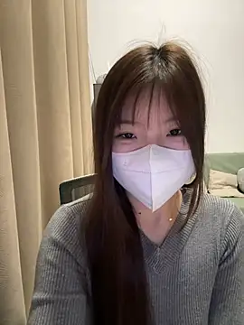  xiaoxinxin  online show from 03-18-26, 01:24