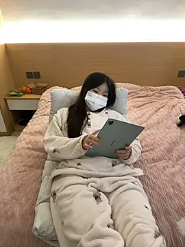  xiaoxinxin  online show from 02-02-26, 12:26