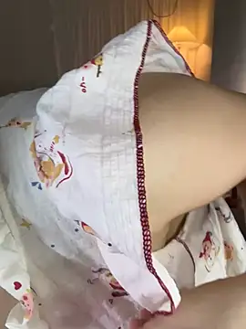  xiaoxinxin  online show from 07-26-26, 05:47