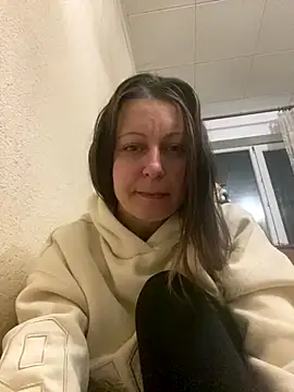 Snapshot of Titana999 chatting on 01-05-26, 10:35 Titana999 online show from 01-05-26, 10:35