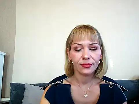 Snapshot of MissKryss chatting on 02-13-26, 05:29 MissKryss online show from 02-13-26, 05:29