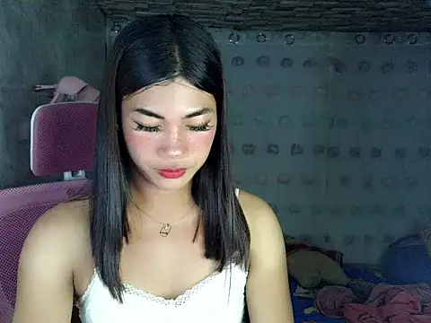 Snapshot of Margalona_ chatting on 04-22-26, 07:09 Margalona online show from 04-22-26, 07:09