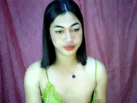 Snapshot of Margalona_ chatting on 07-14-26, 04:28 Margalona online show from 07-14-26, 04:28