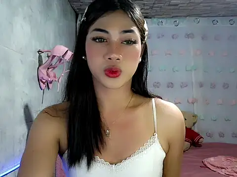 Snapshot of Margalona_ chatting on 04-02-26, 02:13 Margalona online show from 04-02-26, 02:13