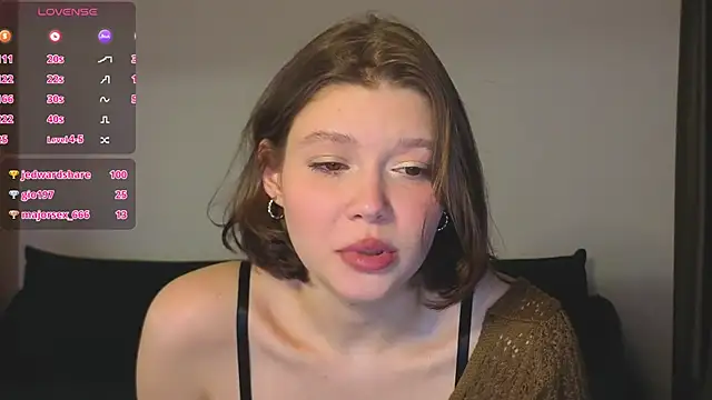 Lady   Bird online show from 04-04-26, 04:13