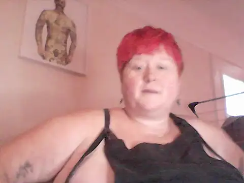 Snapshot of BustyRedxx chatting on 06-03-26, 10:05 BustyRedxx online show from 06-03-26, 10:05