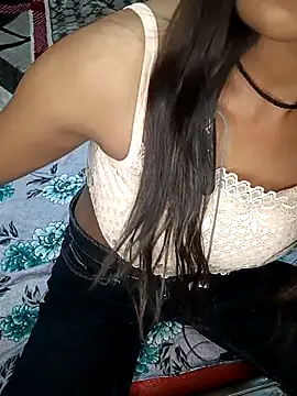 Moongirl963 online show from 02-28-26, 05:01