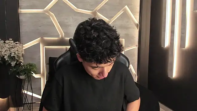 Matt Wolf  online show from 01-09-26, 11:28