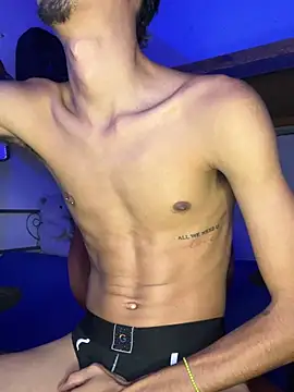 Snapshot of alexx_23cm chatting on 04-06-26, 11:06 alexx 23cm online show from 04-06-26, 11:06