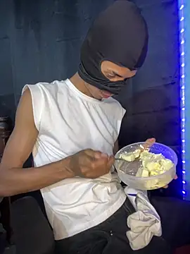 alexx 23cm online show from 01-14-26, 02:26