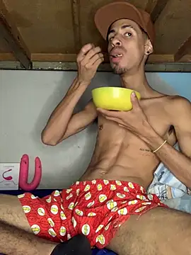 Snapshot of alexx_23cm chatting on 02-03-26, 08:47 alexx 23cm online show from 02-03-26, 08:47