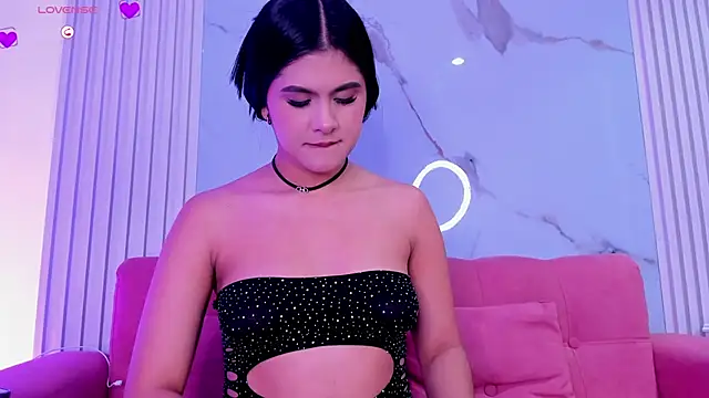 NatashaTaylor1 online show from 03-07-26, 11:21