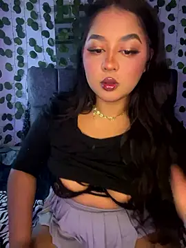 Isabella Belmont online show from 01-12-26, 09:52