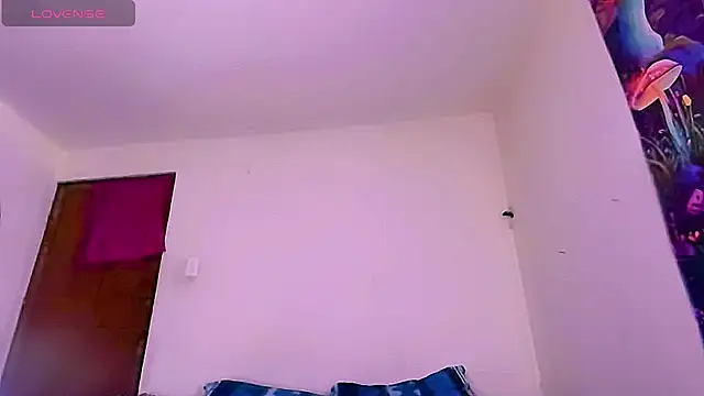 AmyRocket666 online show from 04-09-26, 11:55