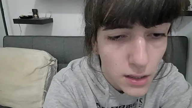 Sakura trans online show from 04-14-26, 05:29